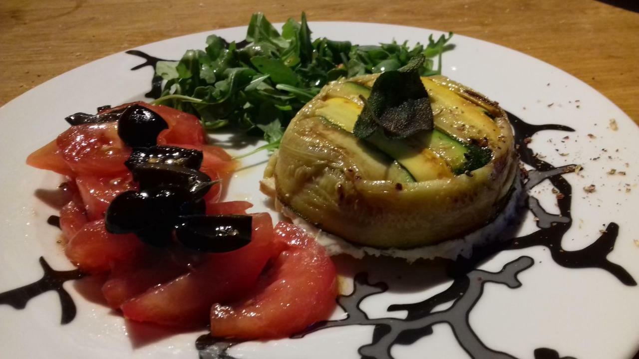La Chapelle-Montligeon Le Bourgis Bed & Breakfast エクステリア 写真